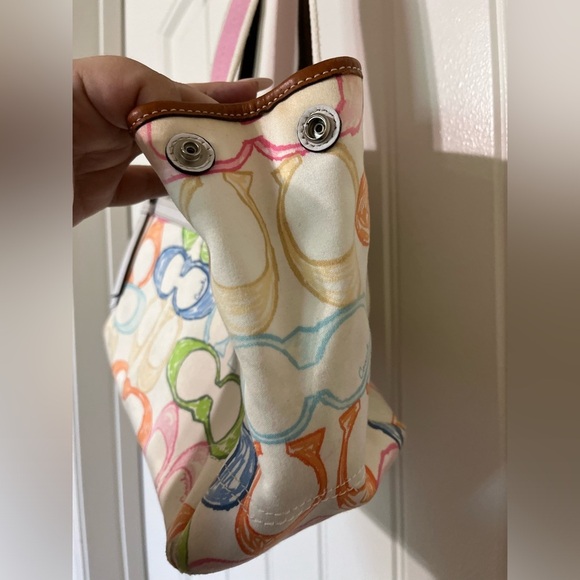Coach Hampton Scribble Handbag, Vintage - Picture 7 of 16